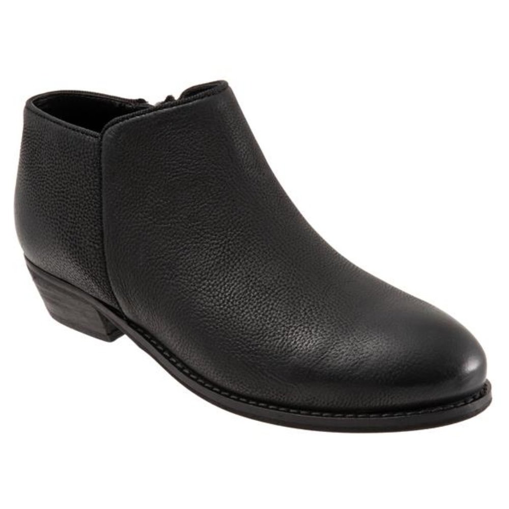6W 6 W WIDE WIDTH SoftWalk Womens Rocklin Black Leather Ankle Boots Booties NEW